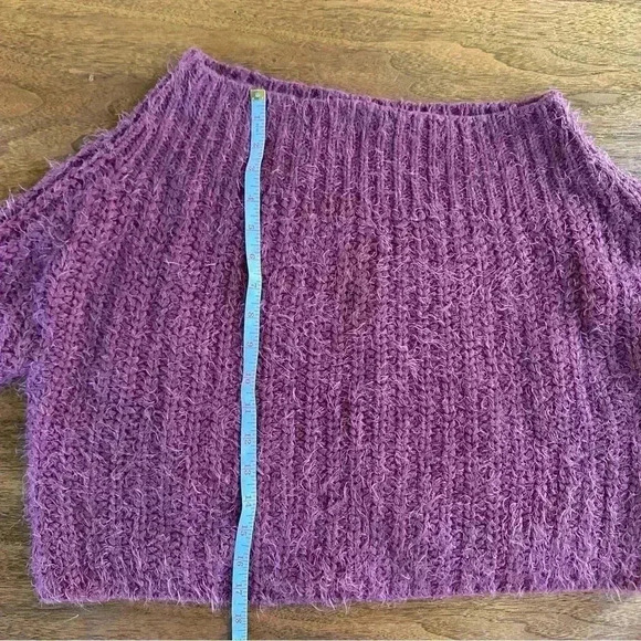 TOBI Thick Yarn Off The Shoulder Sweater In Brick Color Size Large EUC! - Picture 10 of 13